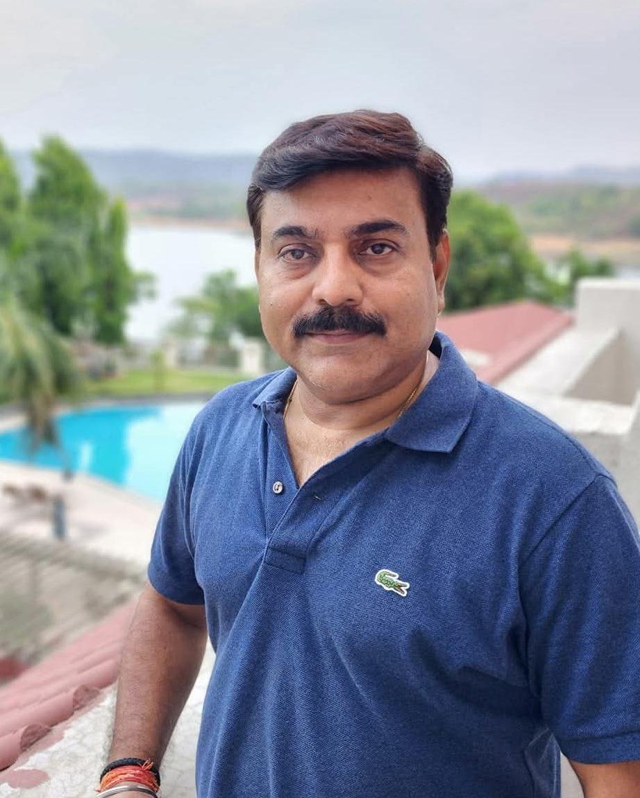 Mr Rajesh Kumar 
